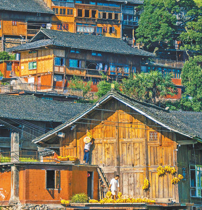 村民正在勞作。