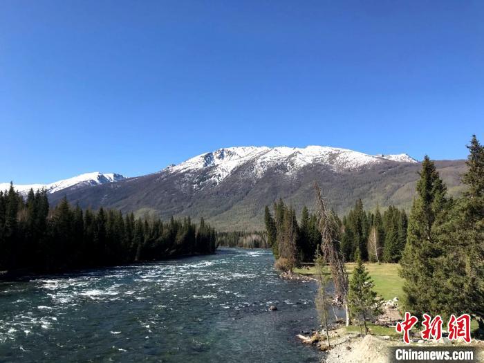 新疆阿勒泰:推出多項(xiàng)優(yōu)惠政策所有A級(jí)景區(qū)免門(mén)票