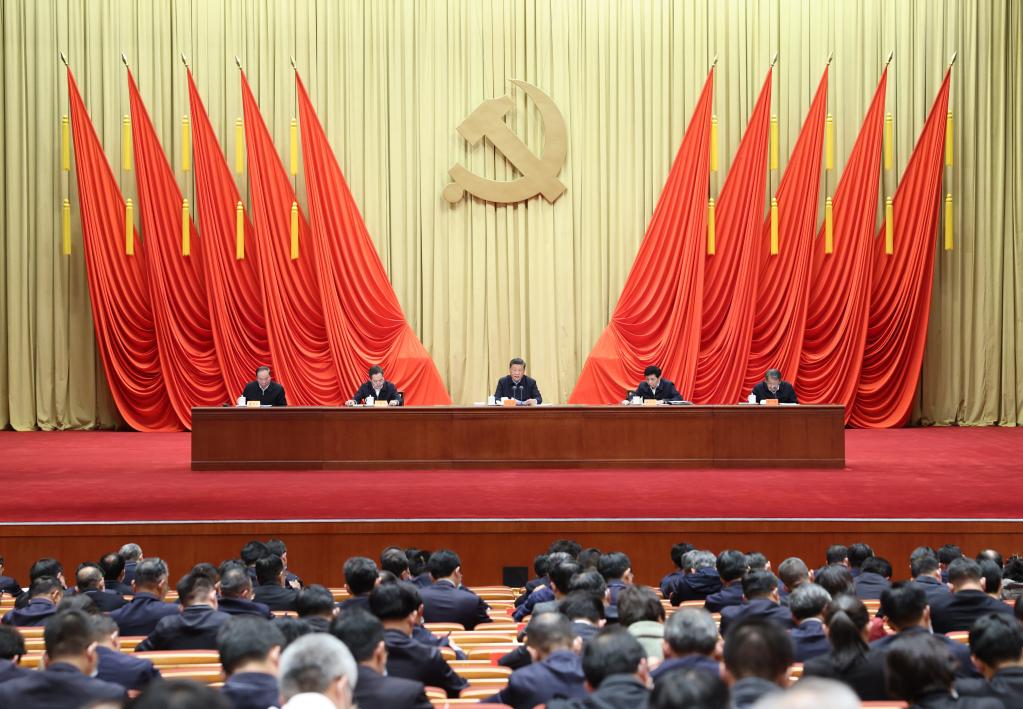 3月1日，2022年春季學(xué)期中央黨校(國(guó)家行政學(xué)院)中青年干部培訓(xùn)班在中央黨校開班。新華社記者 劉彬 攝